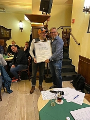 SHK > Meisterbriefe > Tisch